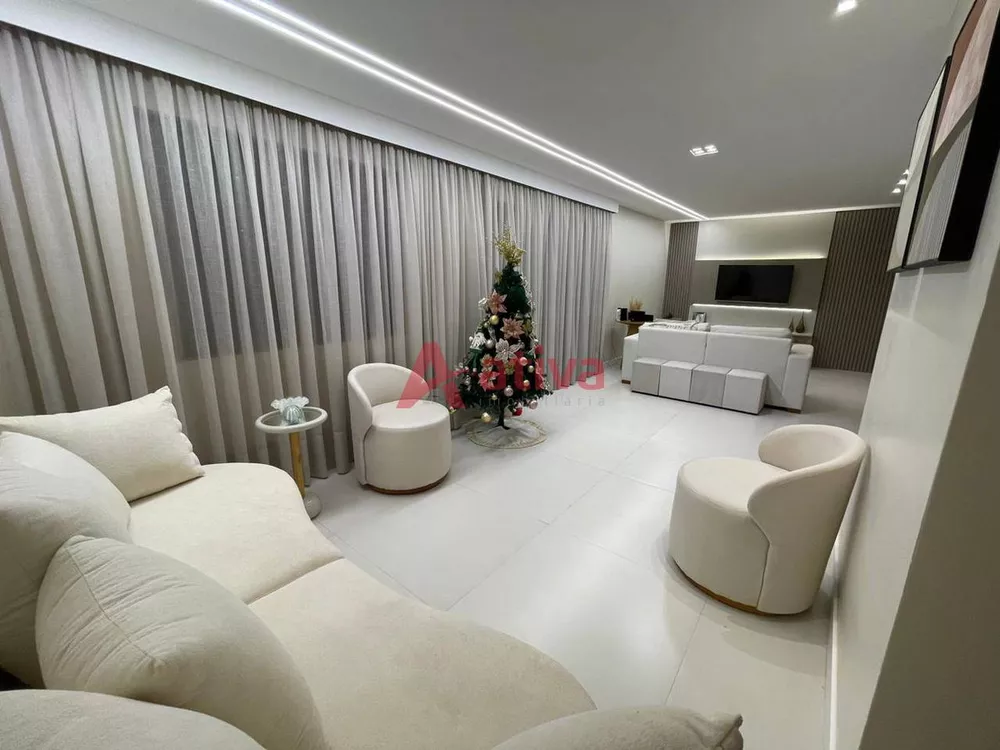 Cobertura, 3 quartos, 201 m² - Foto 1