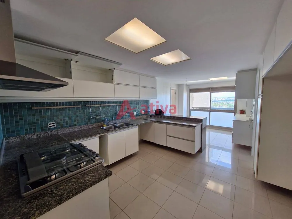 Apartamento, 4 quartos, 260 m² - Foto 32