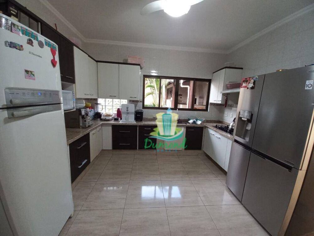 Casa, 4 quartos, 242 m² - Foto 14