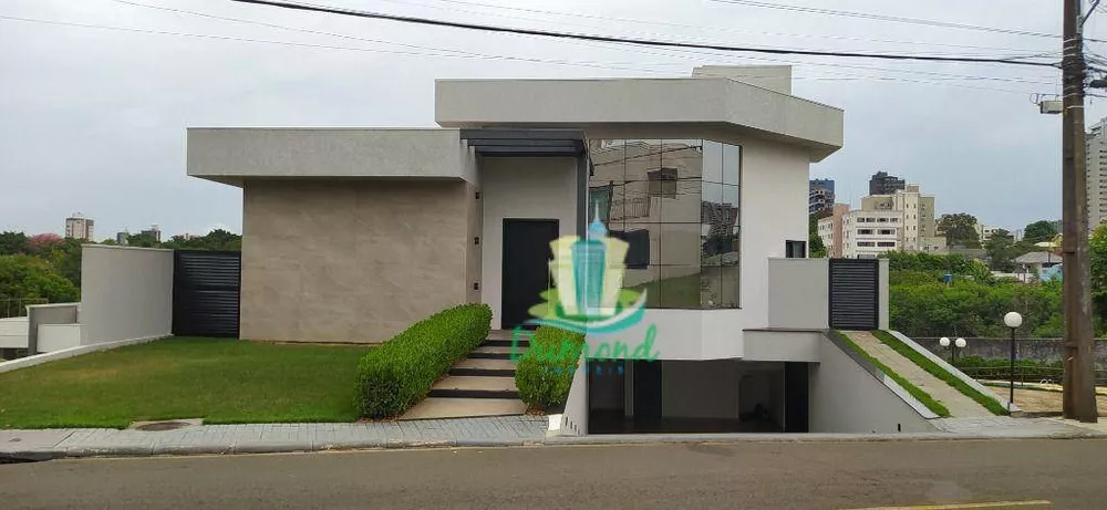 Casa de Condomínio à venda com 3 quartos, 287m² - Foto 2