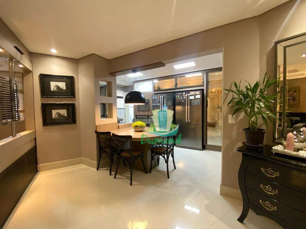 Apartamento, 4 quartos, 220 m² - Foto 11