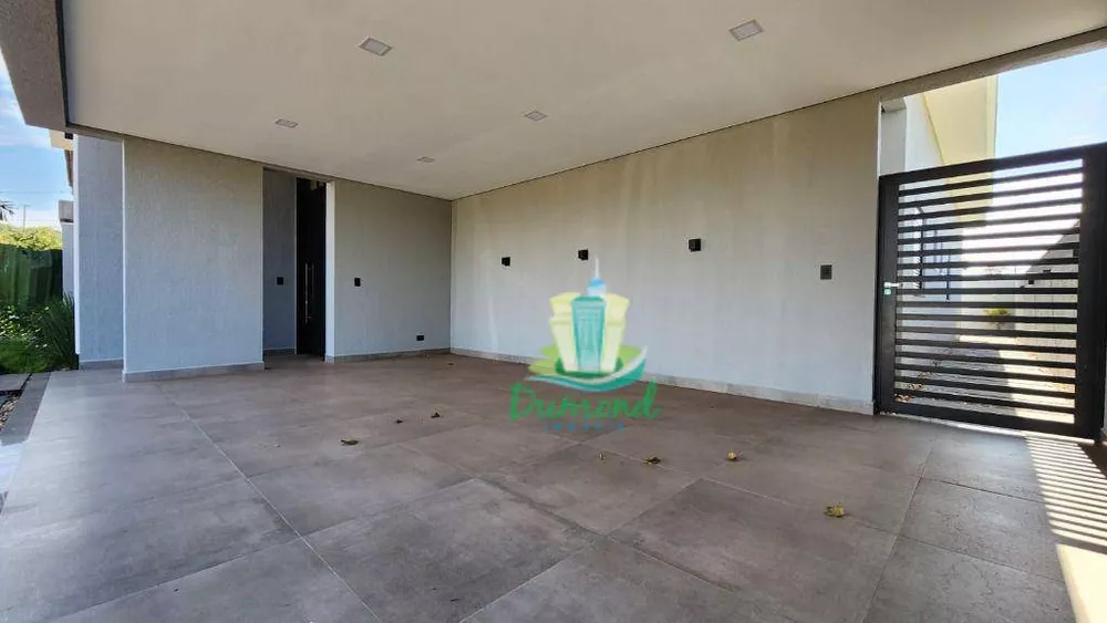 Casa de Condomínio à venda com 3 quartos, 252m² - Foto 3