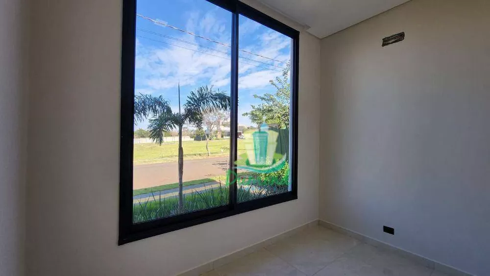 Casa de Condomínio à venda com 3 quartos, 252m² - Foto 4