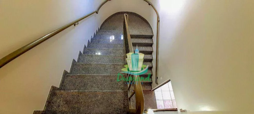 Sobrado, 3 quartos, 273 m² - Foto 13