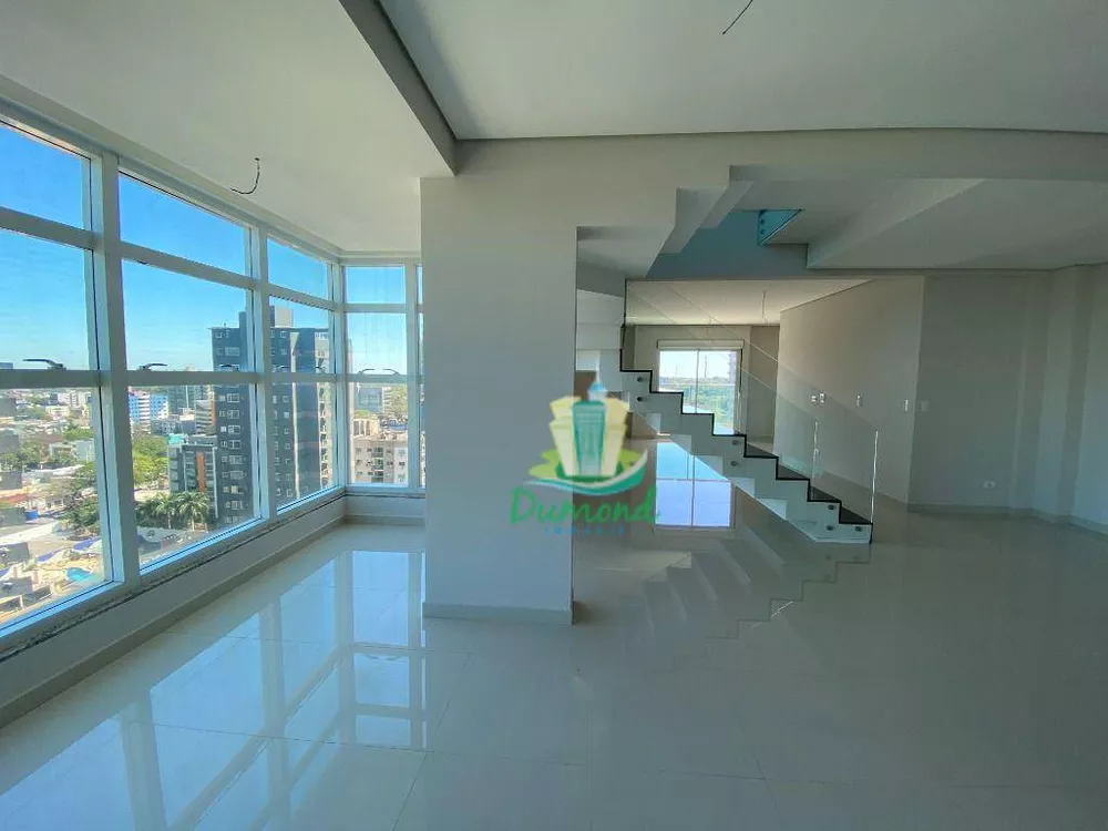 Apartamento à venda com 4 quartos, 203m² - Foto 4