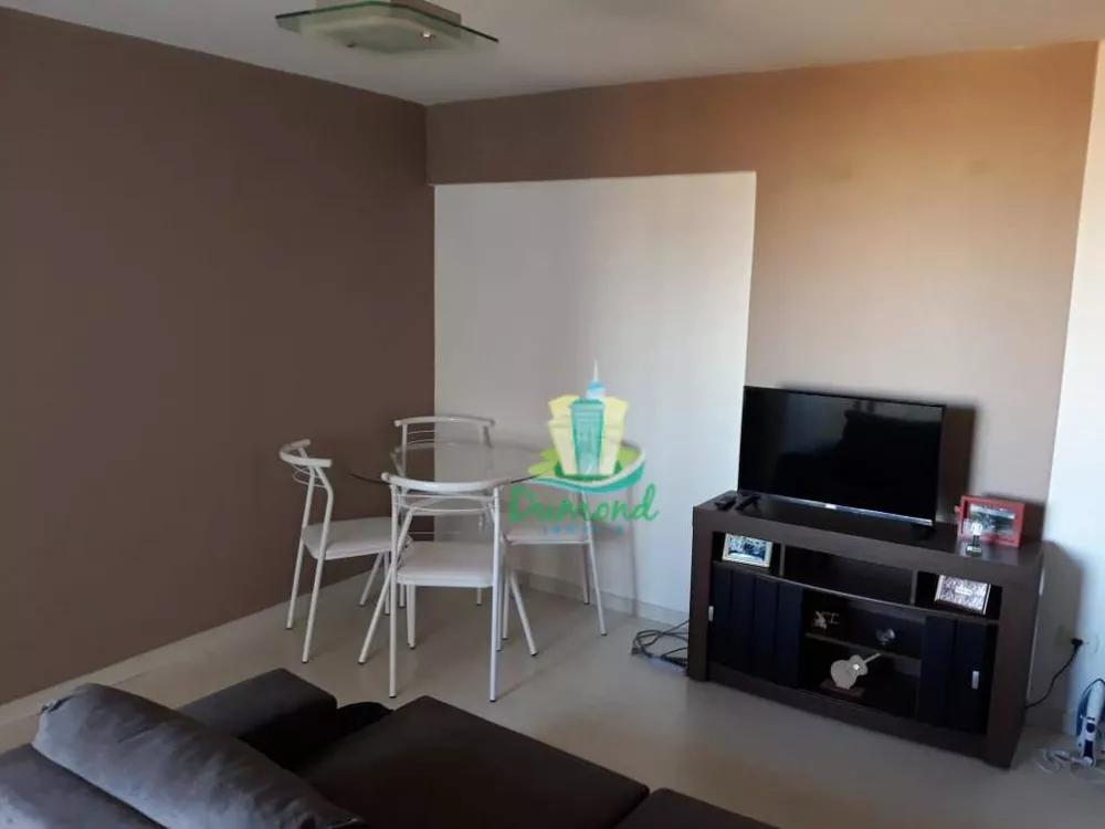 Apartamento à venda com 2 quartos, 71m² - Foto 4