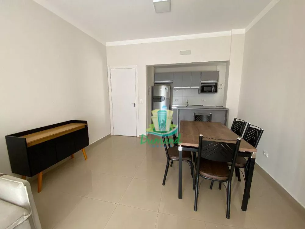 Apartamento para alugar com 3 quartos, 74m² - Foto 3