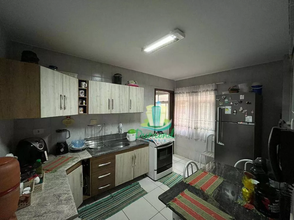 Apartamento à venda com 2 quartos, 67m² - Foto 3