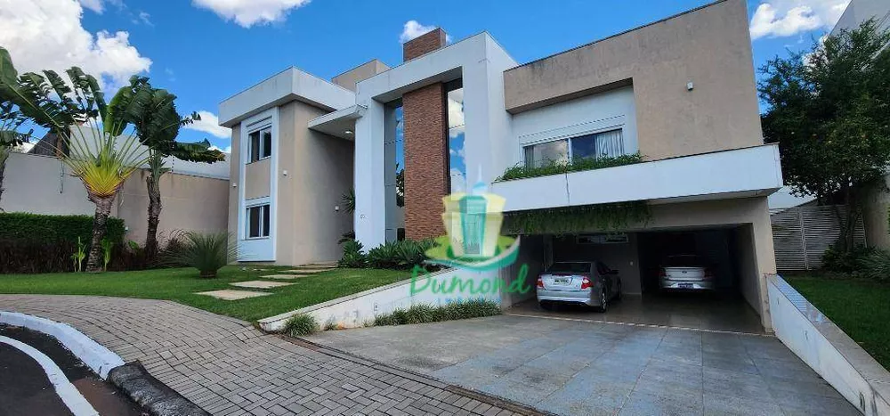 Sobrado à venda com 4 quartos, 485m² - Foto 1