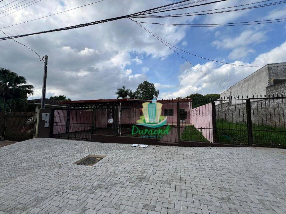 Casa para alugar com 4 quartos, 126m² - Foto 3