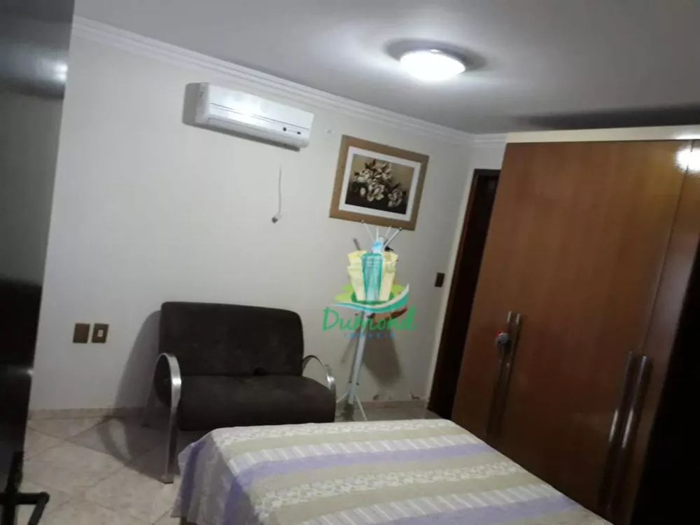 Casa, 3 quartos, 226 m² - Foto 10