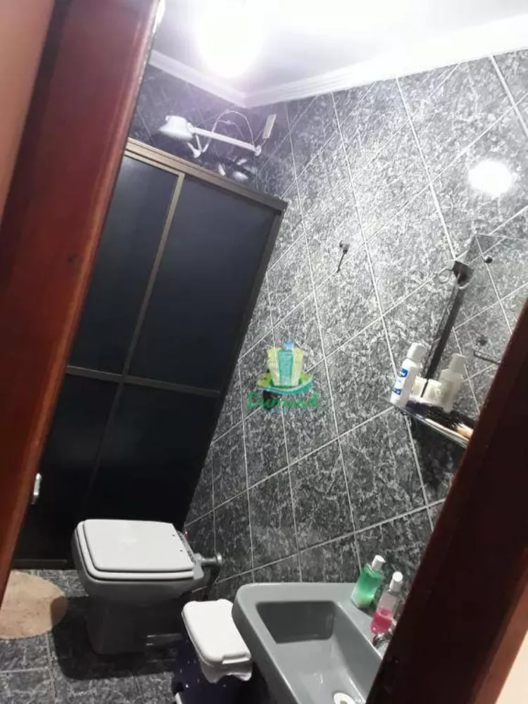 Casa, 3 quartos, 226 m² - Foto 15