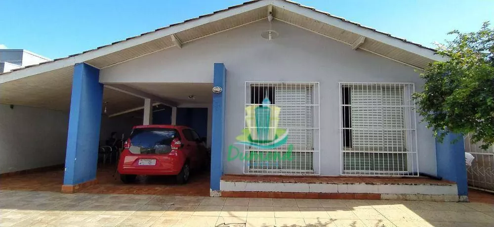 Casa à venda com 3 quartos, 196m² - Foto 3