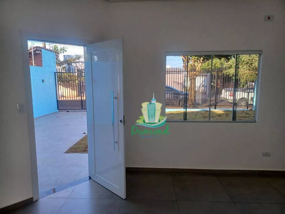 Casa à venda com 3 quartos, 141m² - Foto 4