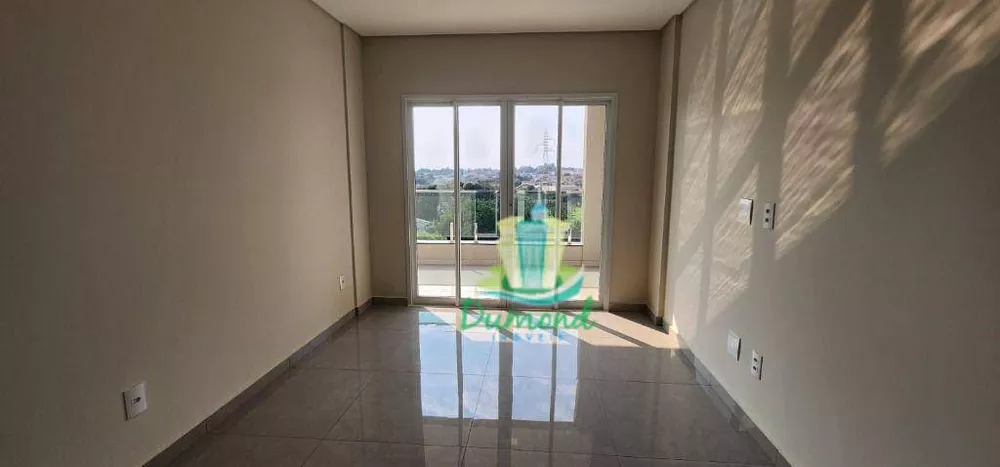 Apartamento para alugar com 2 quartos, 70m² - Foto 3