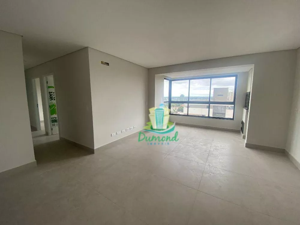 Apartamento à venda com 3 quartos, 84m² - Foto 2