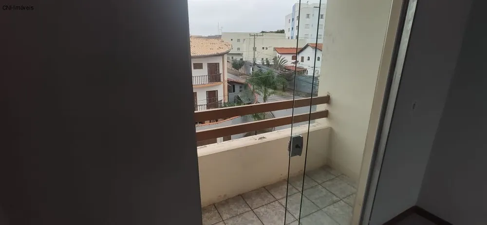 Apartamento, 3 quartos, 80 m² - Foto 2