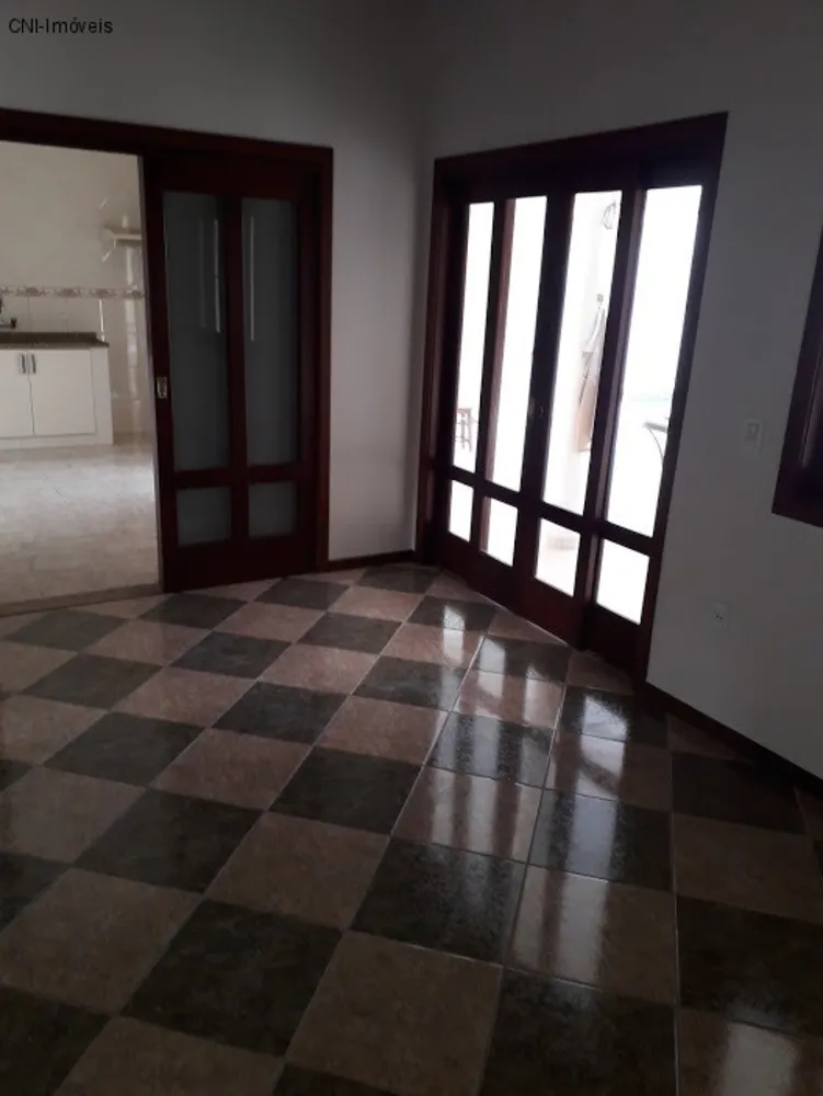 Casa, 3 quartos, 320 m² - Foto 4