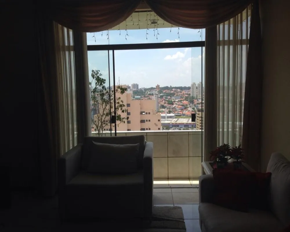 Apartamento, 3 quartos, 140 m² - Foto 1