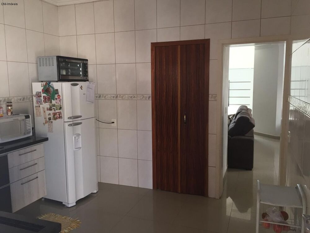Casa, 3 quartos, 210 m² - Foto 6