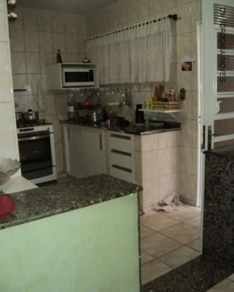 Casa, 3 quartos, 252 m² - Foto 10