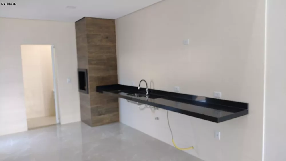 Casa à venda com 3 quartos, 109m² - Foto 4