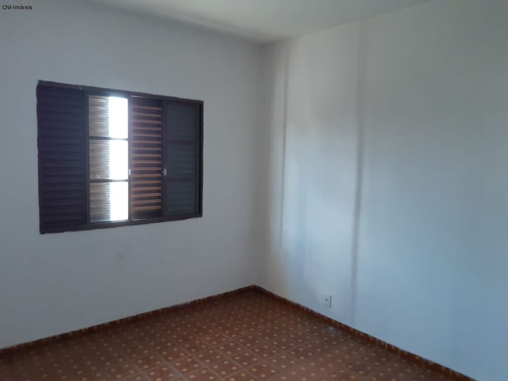 Casa, 3 quartos, 300 m² - Foto 2