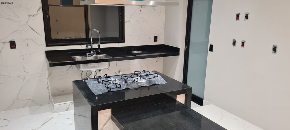 Casa, 3 quartos, 172 m² - Foto 2