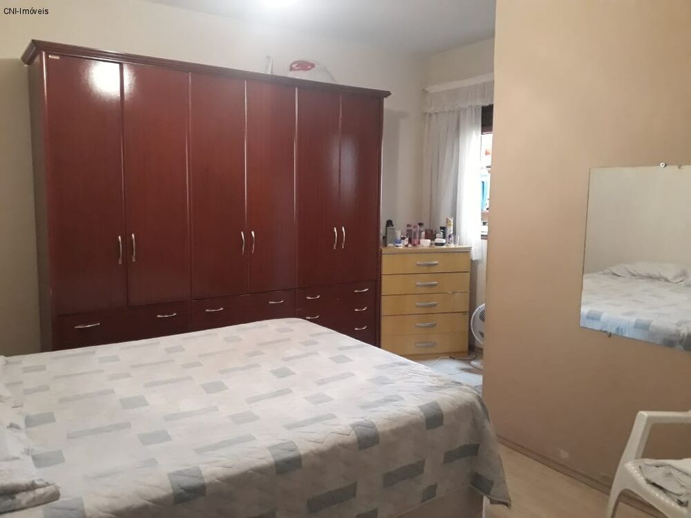Casa, 3 quartos, 198 m² - Foto 3