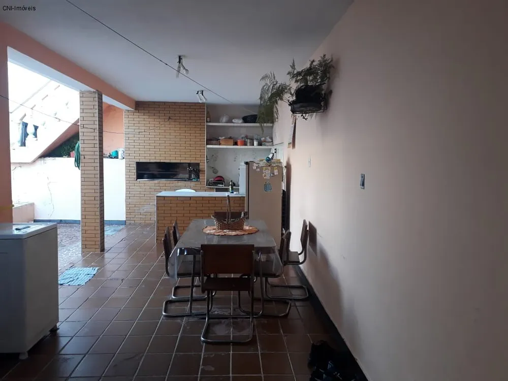 Casa, 3 quartos, 198 m² - Foto 4