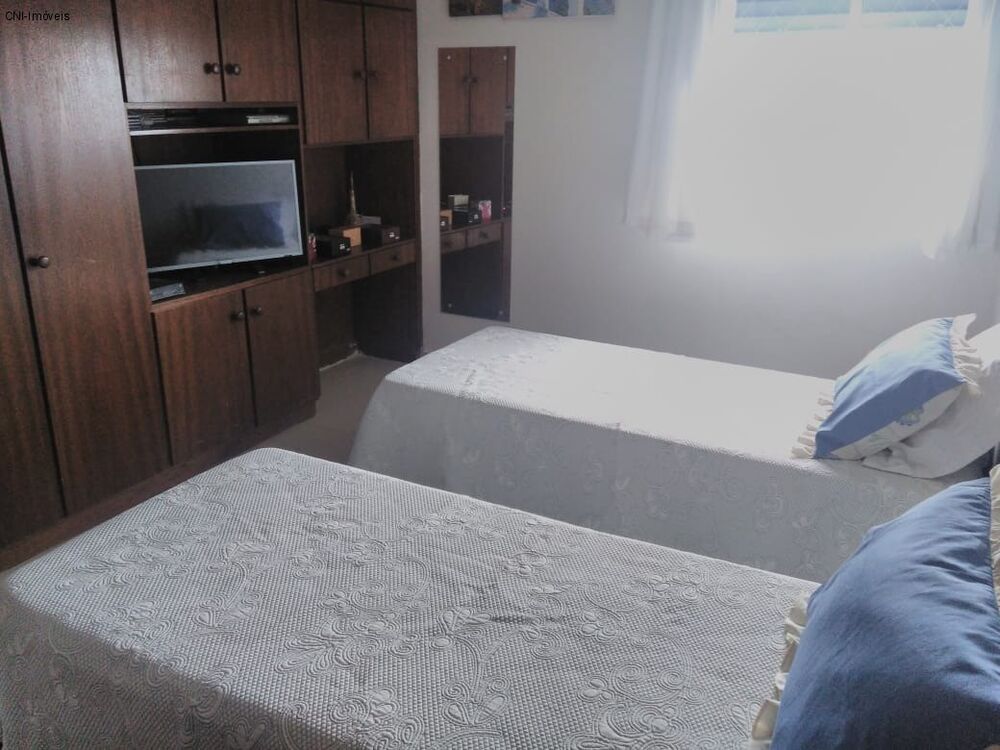 Apartamento, 3 quartos, 140 m² - Foto 1