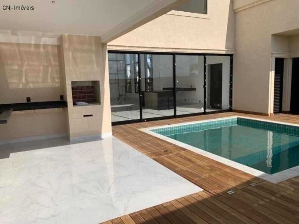 Casa, 3 quartos, 310 m² - Foto 1