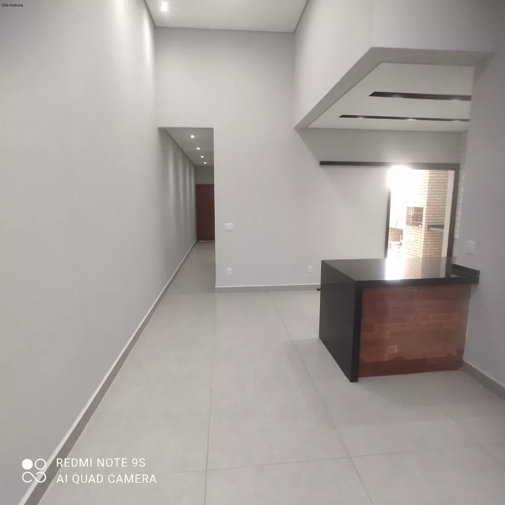 Casa à venda com 3 quartos, 98m² - Foto 3