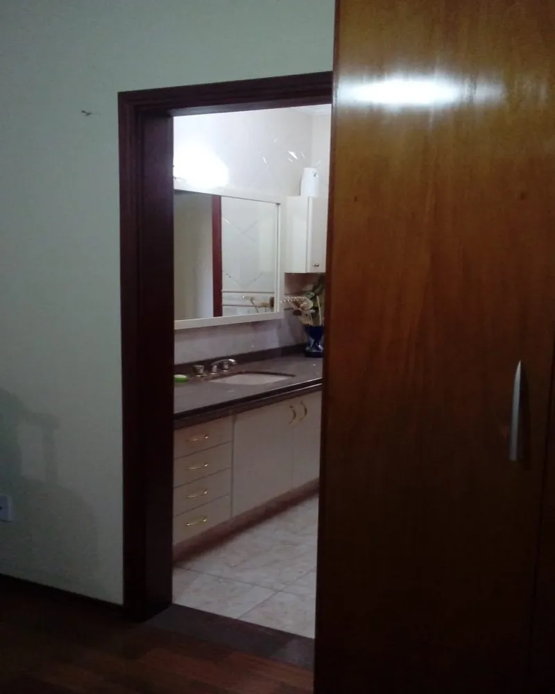 Sobrado, 4 quartos, 326 m² - Foto 2