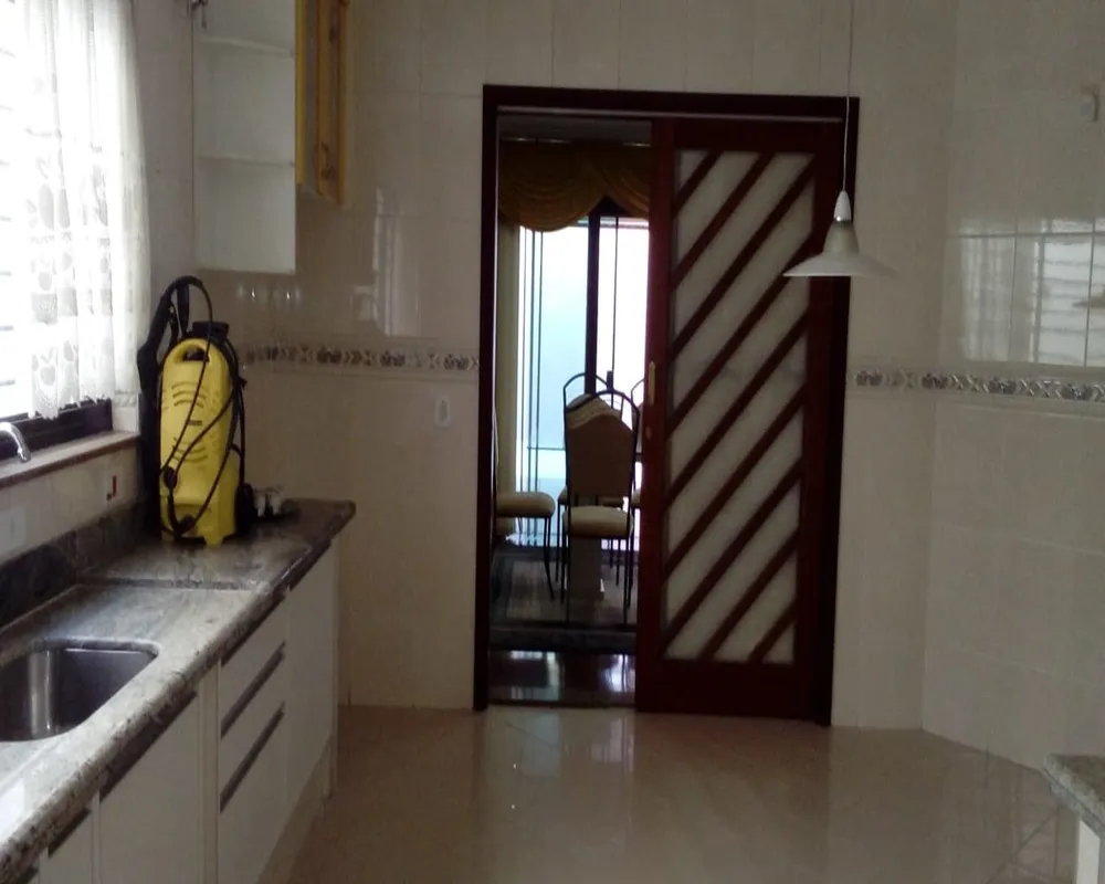 Sobrado, 4 quartos, 326 m² - Foto 5