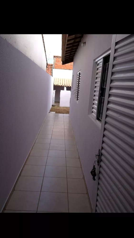 Casa à venda com 3 quartos, 109m² - Foto 4