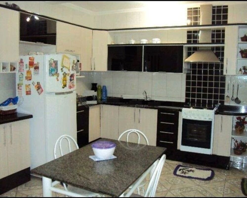 Casa, 3 quartos, 250 m² - Foto 6