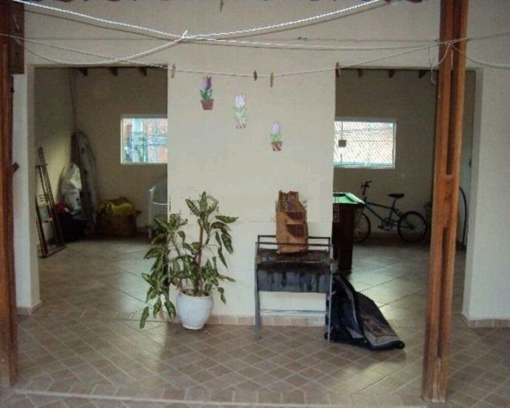 Casa, 3 quartos, 250 m² - Foto 4