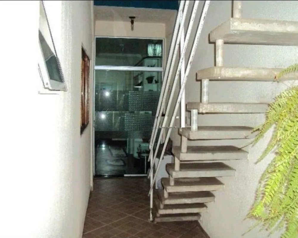 Casa, 3 quartos, 250 m² - Foto 12
