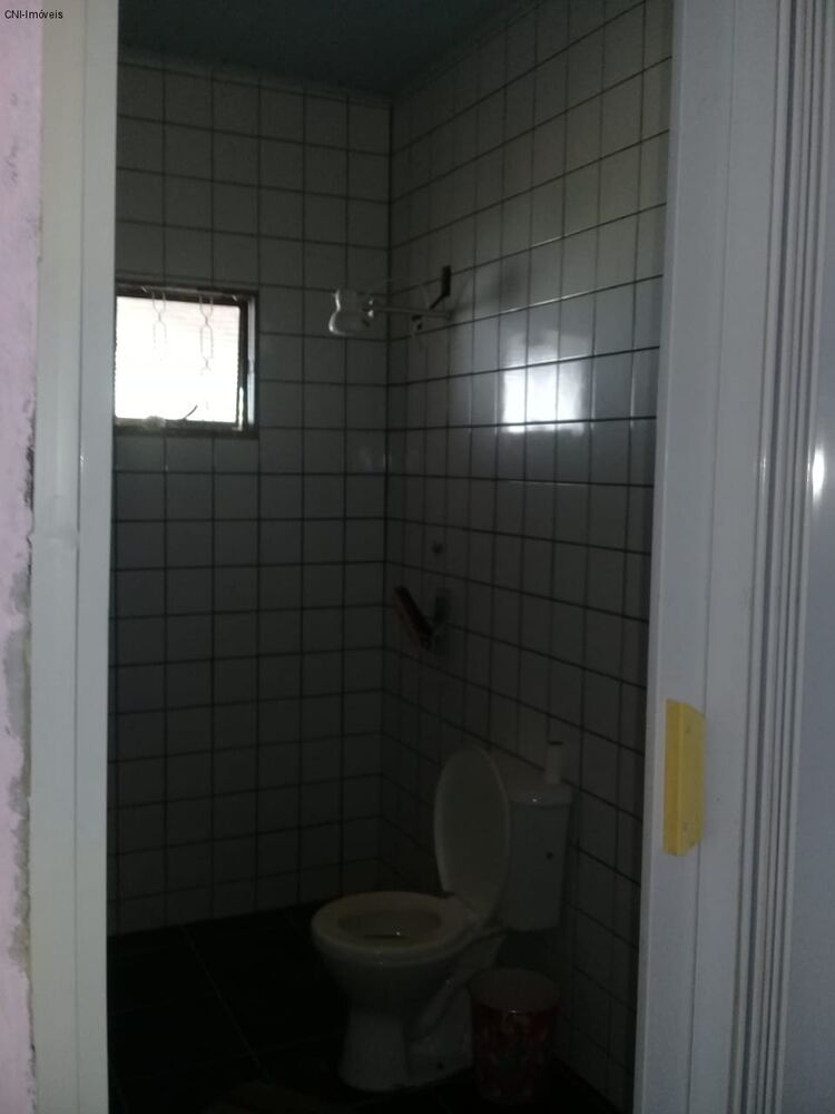 Chácara à venda com 2 quartos, 150m² - Foto 1