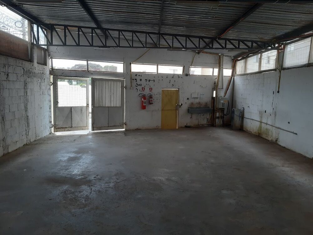 Depósito-Galpão-Armazém para alugar, 216m² - Foto 8