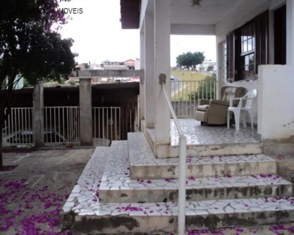 Prédio Inteiro - Foto 1