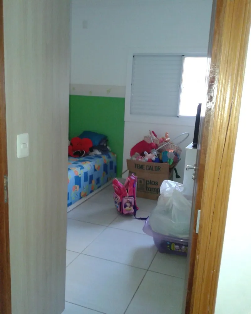 Casa, 3 quartos, 224 m² - Foto 2
