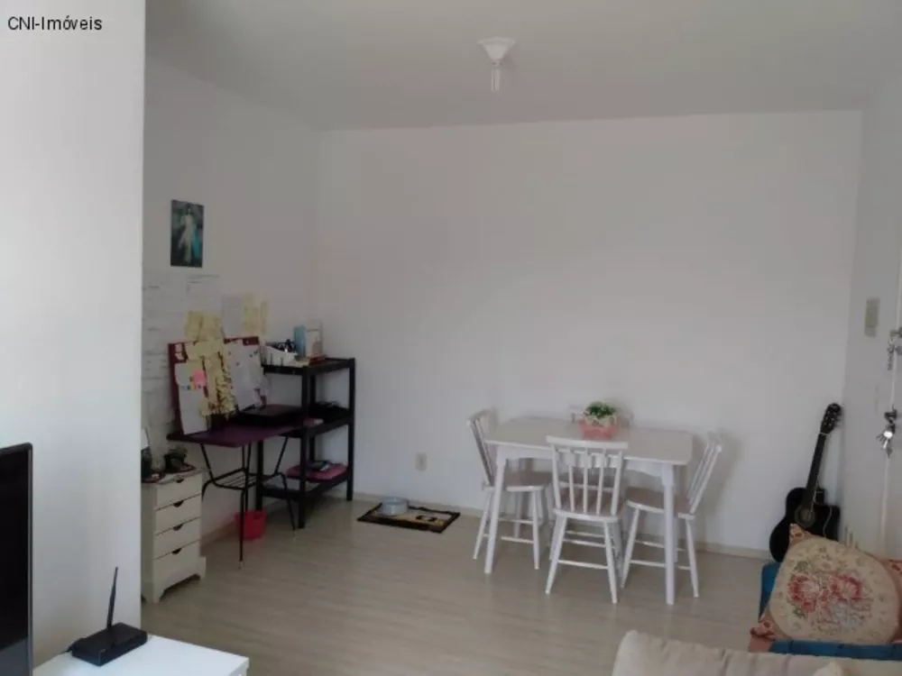 Apartamento à venda com 2 quartos, 56m² - Foto 2