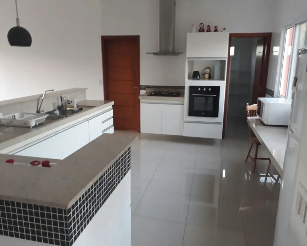 Casa, 3 quartos, 180 m² - Foto 3