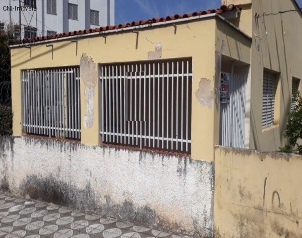 Casa, 3 quartos, 200 m² - Foto 1