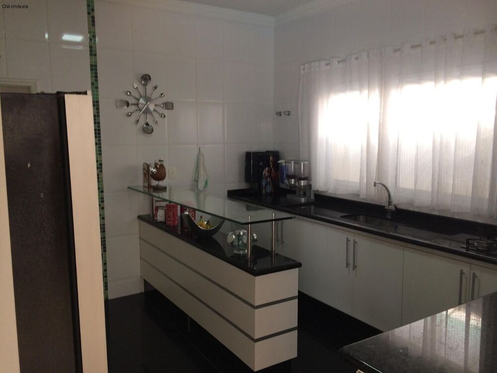 Casa, 5 quartos, 396 m² - Foto 4