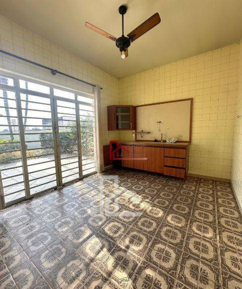 Casa, 6 quartos, 440 m² - Foto 2