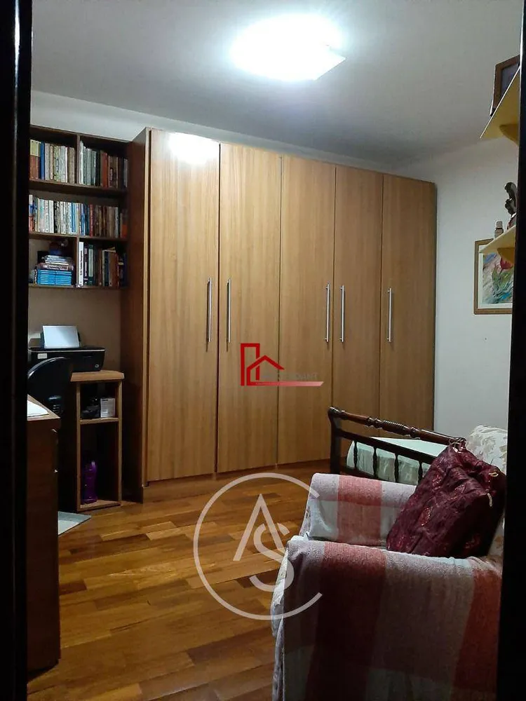 Casa, 3 quartos, 255 m² - Foto 9