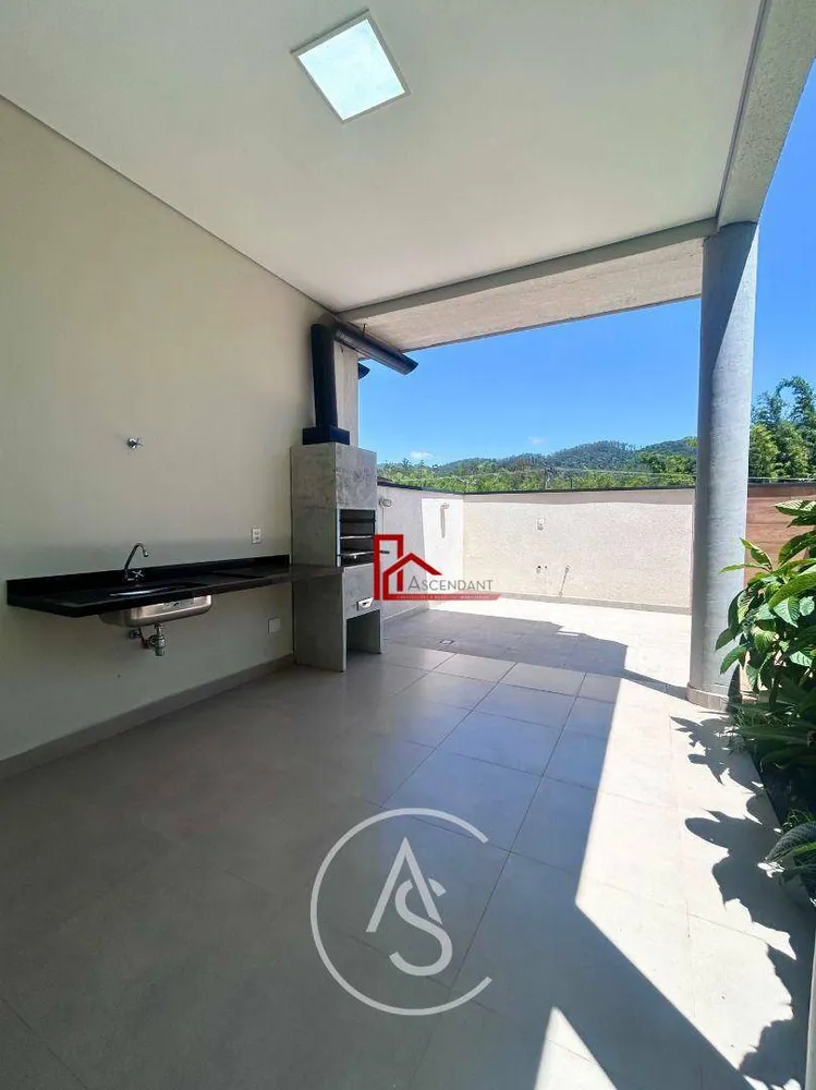 Casa, 4 quartos, 110 m² - Foto 1